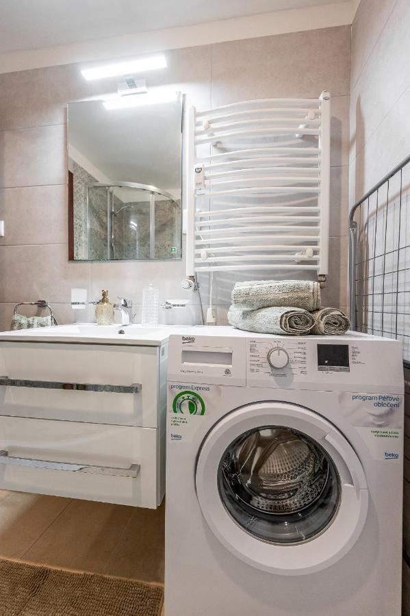 Apartman Mezonet Na Namesti Kosice Ngoại thất bức ảnh