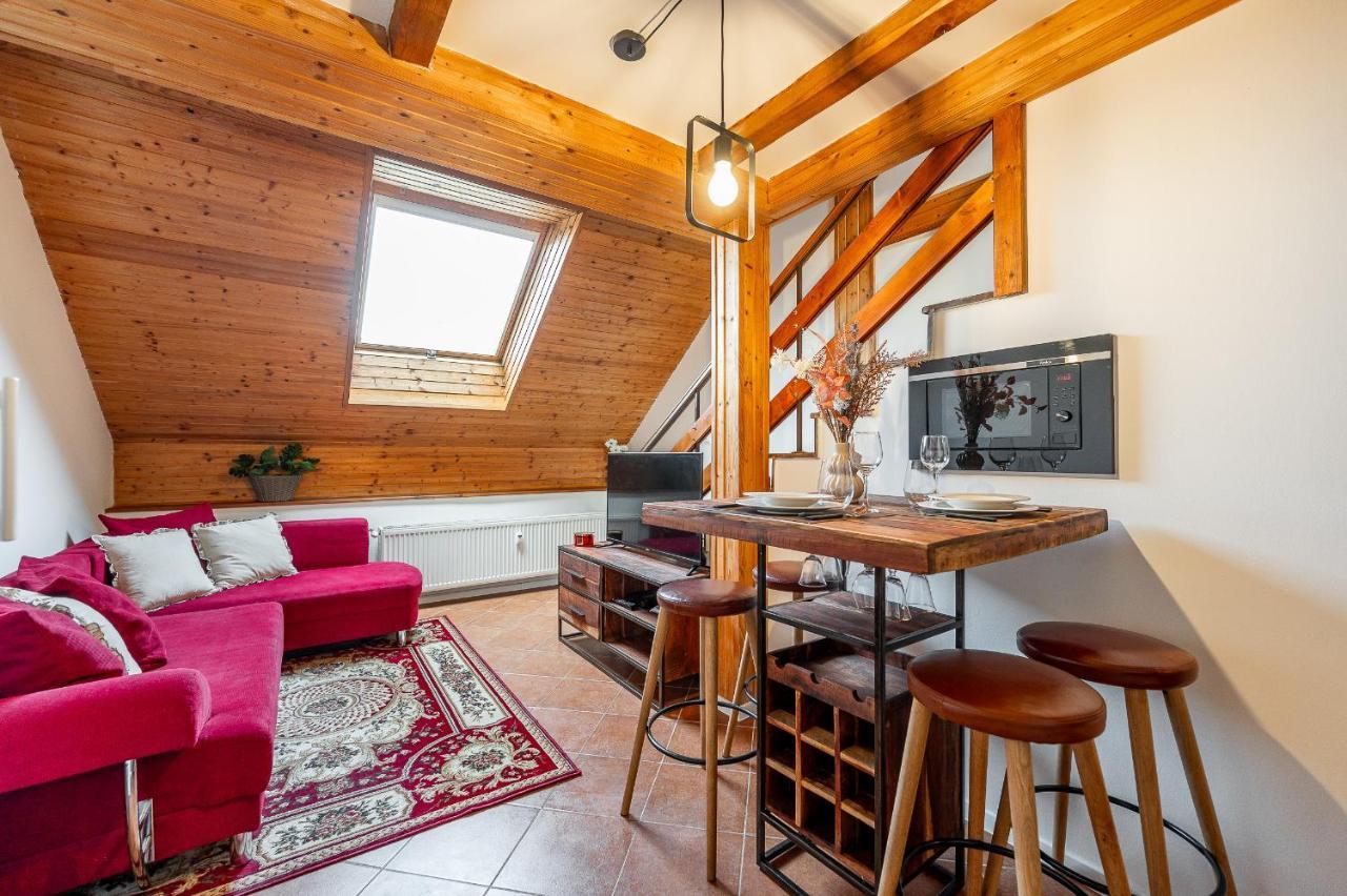 Apartman Mezonet Na Namesti Kosice Ngoại thất bức ảnh