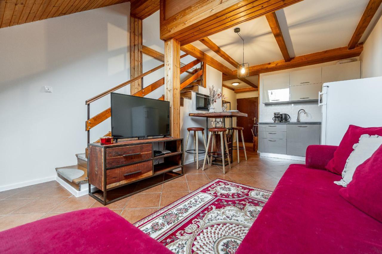 Apartman Mezonet Na Namesti Kosice Ngoại thất bức ảnh