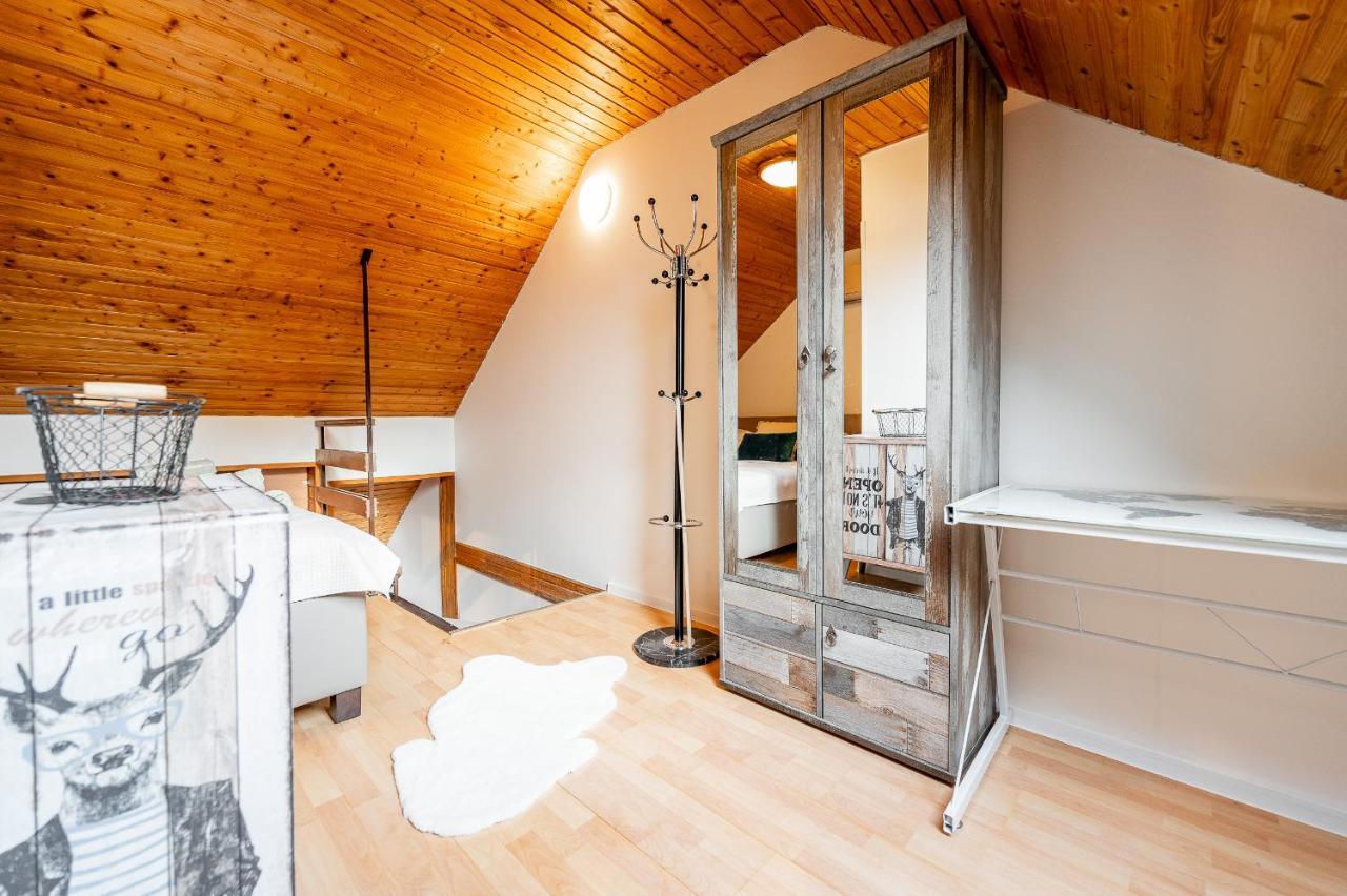 Apartman Mezonet Na Namesti Kosice Ngoại thất bức ảnh