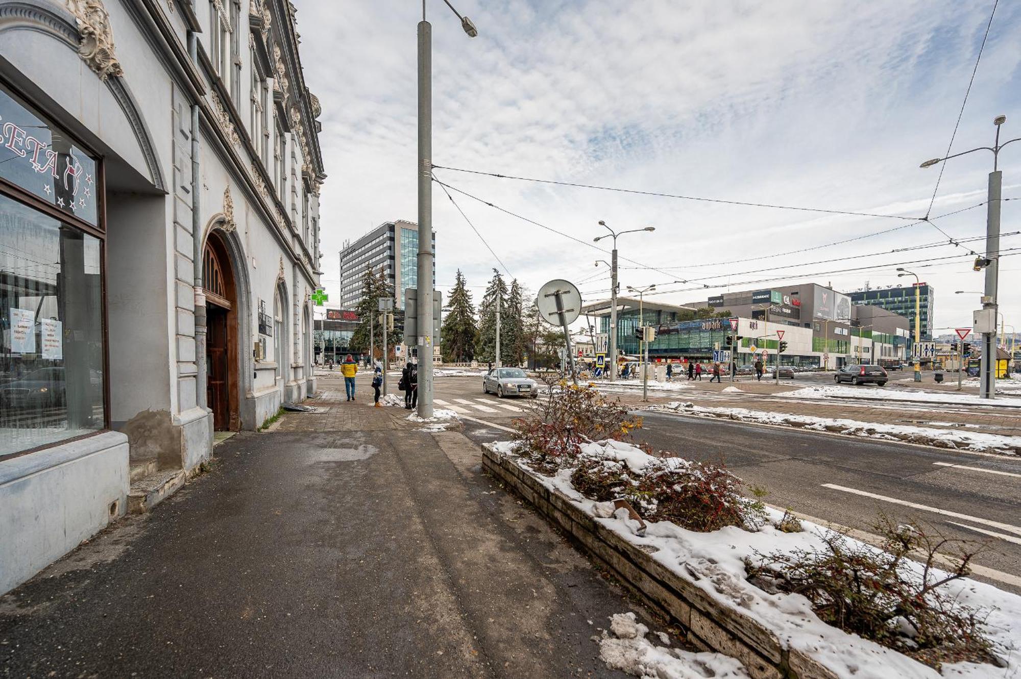 Apartman Mezonet Na Namesti Kosice Ngoại thất bức ảnh